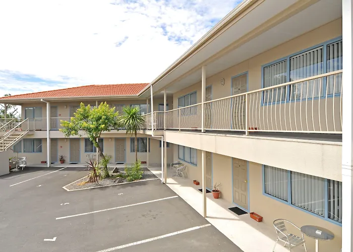 Gateway Motor Inn